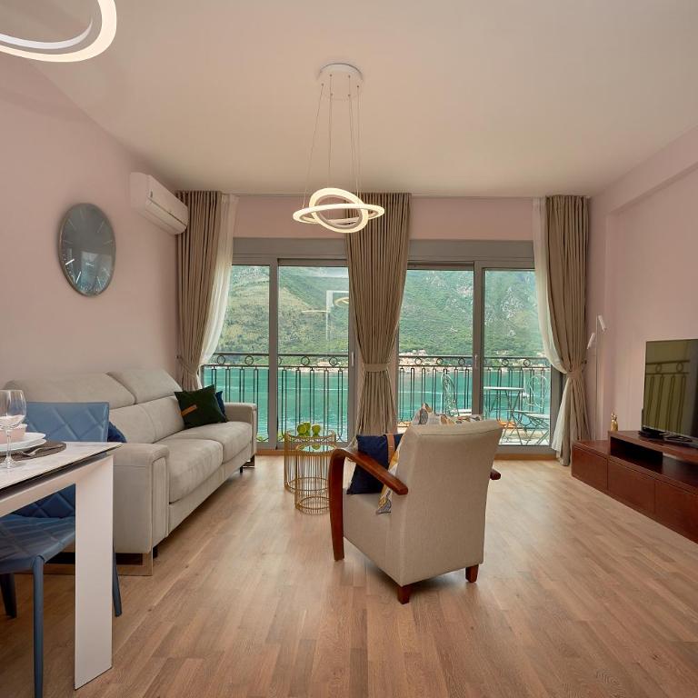 2MONTENEGRO LIMETA APARTMENTS with pool - Apartment with Sea View - 13