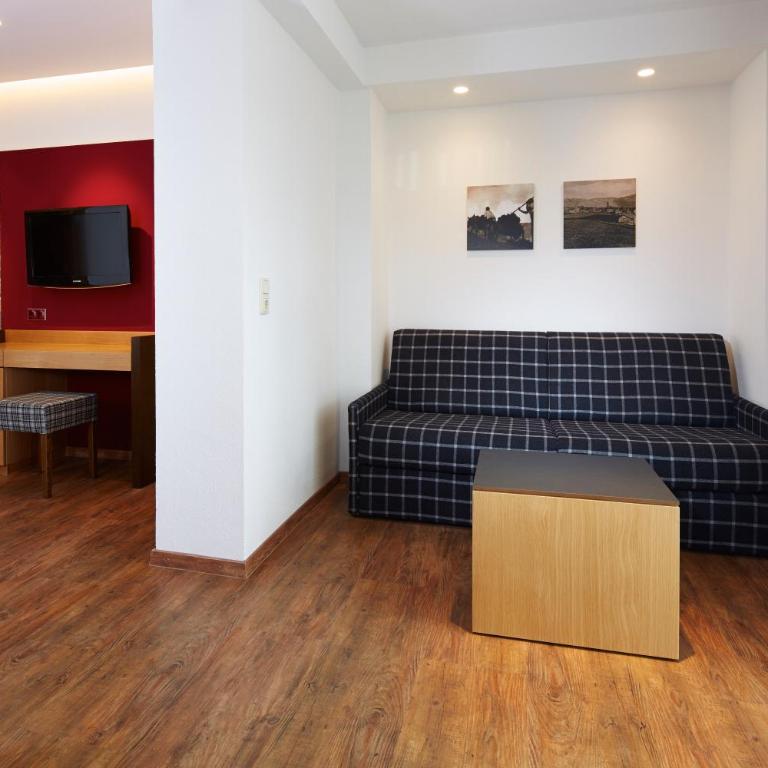 Hotel Cores - Suite - Vue sur Jardin - 3