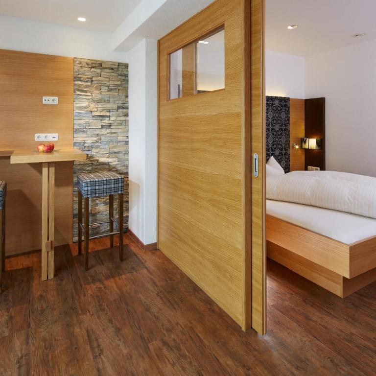 Hotel Cores - Suite - Vue sur Jardin - 4