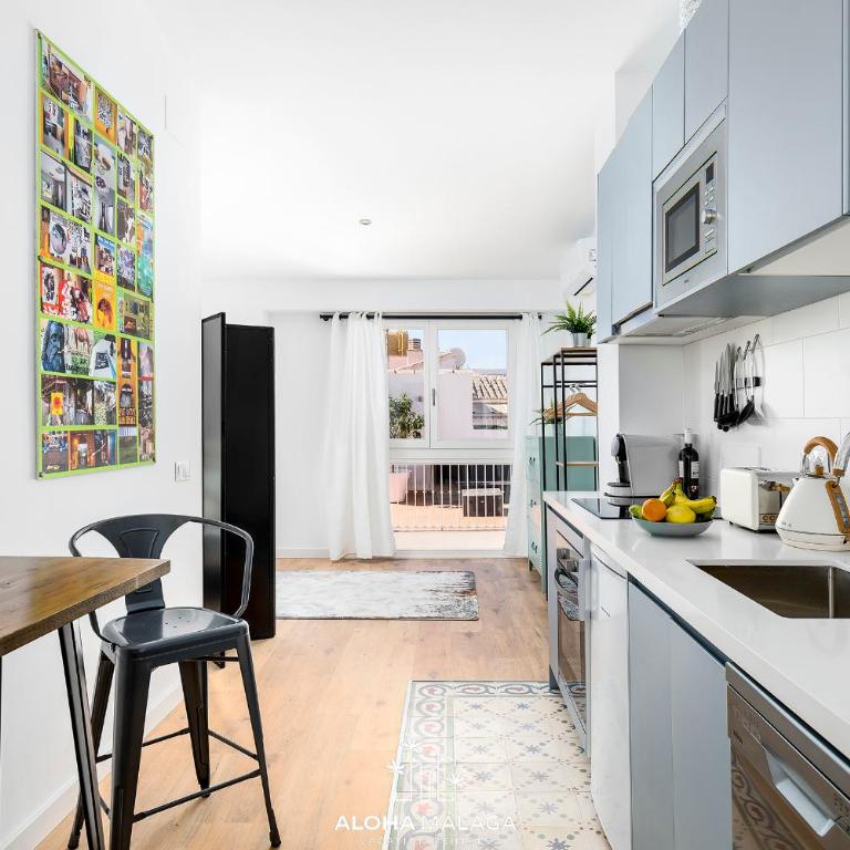 CAN Malaga Apartments, Centro Historico By AlohaMalaga - Queen Studio with Terrace - 1