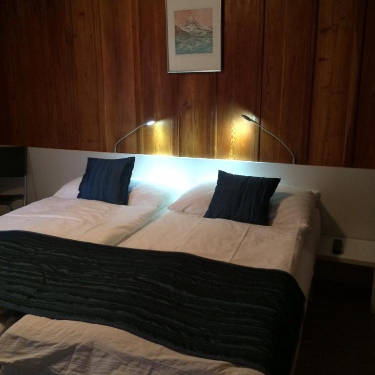 Mazot Zermatt - Doppel-/Zweibettzimmer mit Bergblick - 4