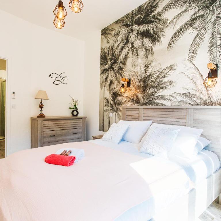 LE TIVOLI II AP4282 By Riviera Holiday Homes - Appartement 2 Chambres - 10
