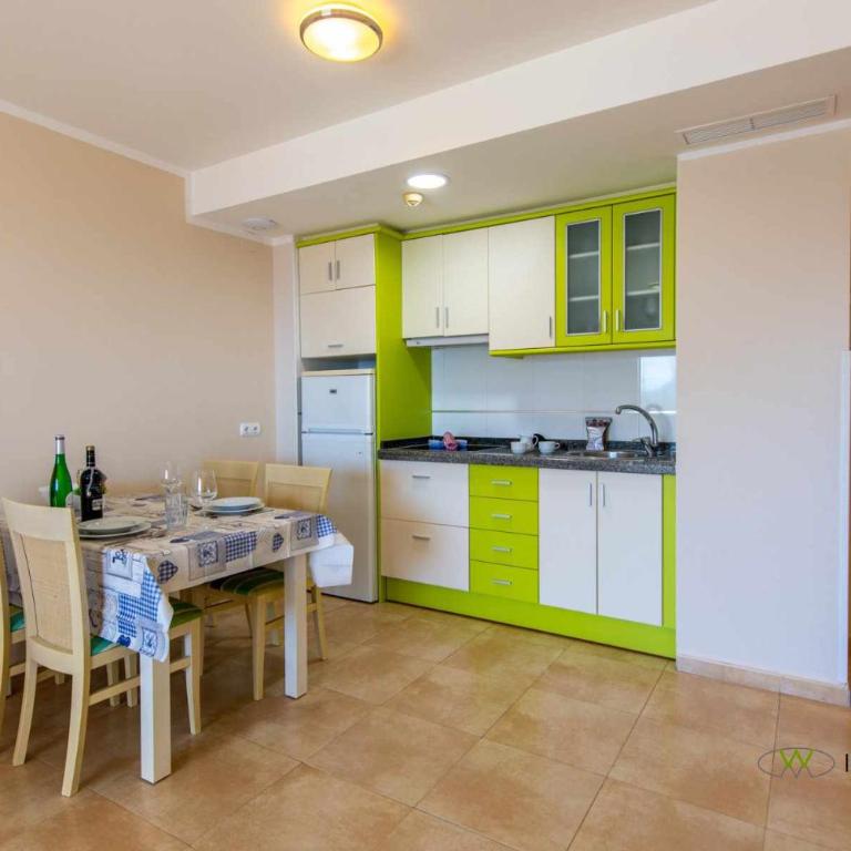 INMOWEAVER 22B ES Con preciosas vistas al mar - Apartamento de 2 dormitorios - 12
