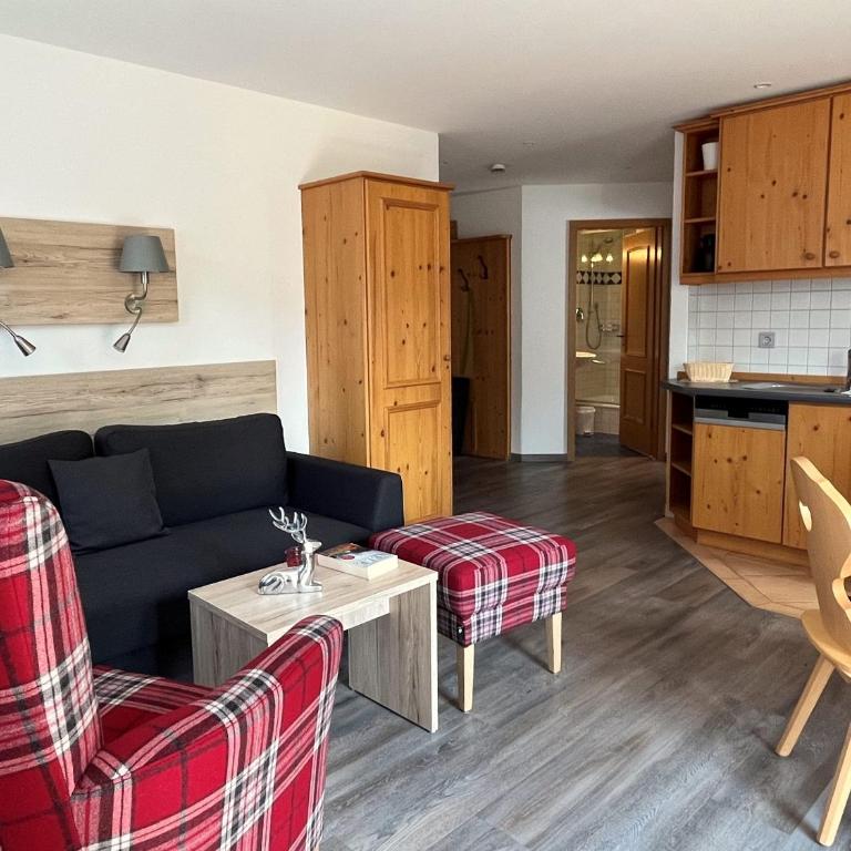 Ferienwohnungen Beim Hausbacher - Apartment mit 1 Schlafzimmer - 2