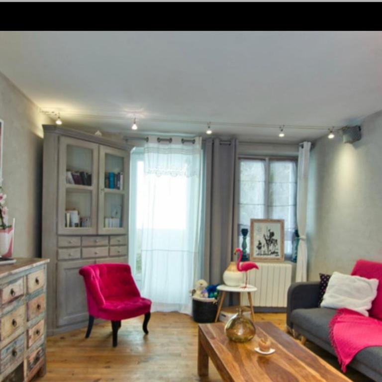 La Maison des Roches 4-6 personnes avec terrasse - Maison 3 Chambres - 5