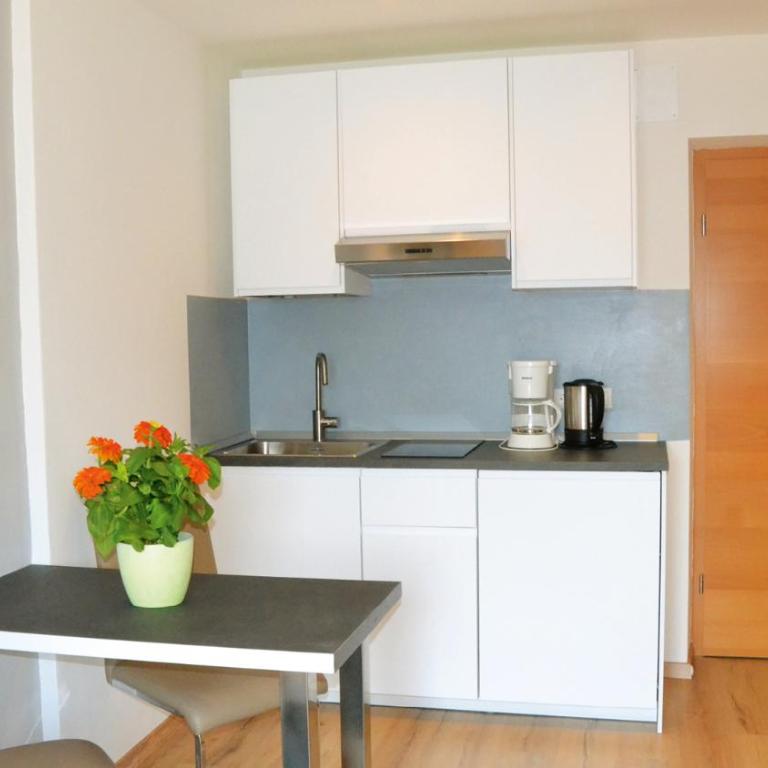 Residence Ferienwohnungen Sonnegg - Apartment mit 1 Schlafzimmer (2 Erwachsene) - 2