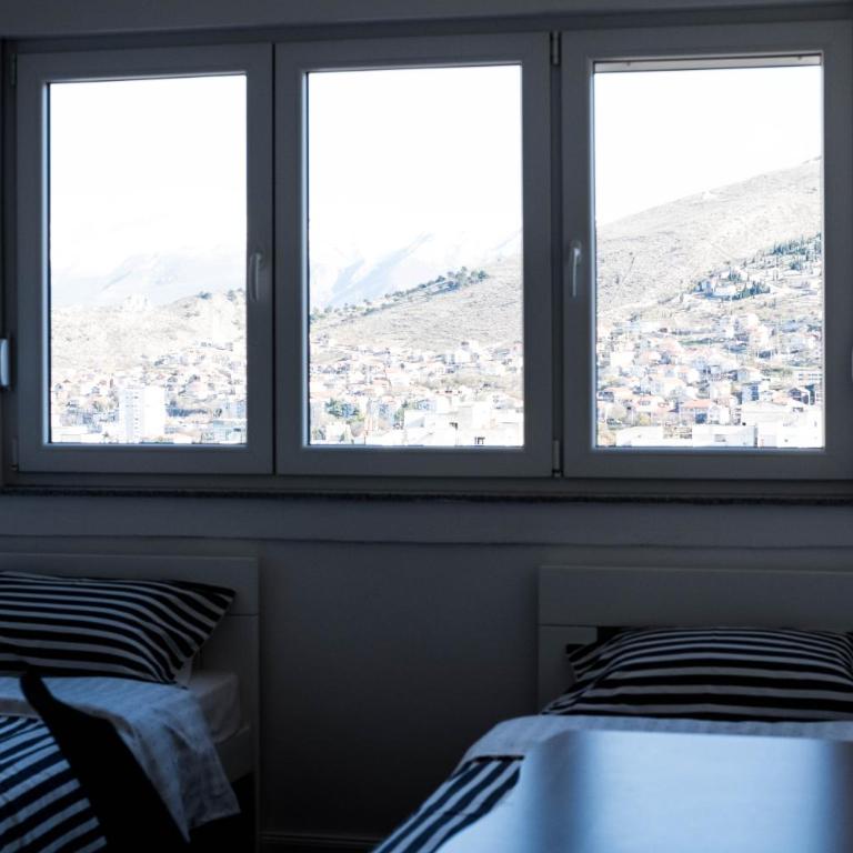 Stargazer's Haven - Two-Bedroom Apartment - 16