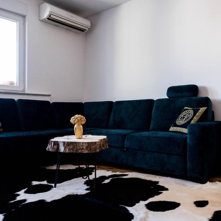 Stargazer's Haven - Two-Bedroom Apartment - 4