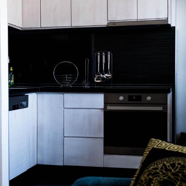 Stargazer's Haven - Two-Bedroom Apartment - 12