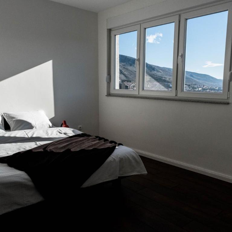 Stargazer's Haven - Two-Bedroom Apartment - 19
