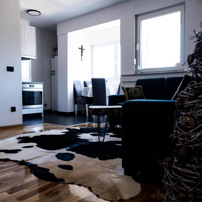 Stargazer's Haven - Two-Bedroom Apartment - 2