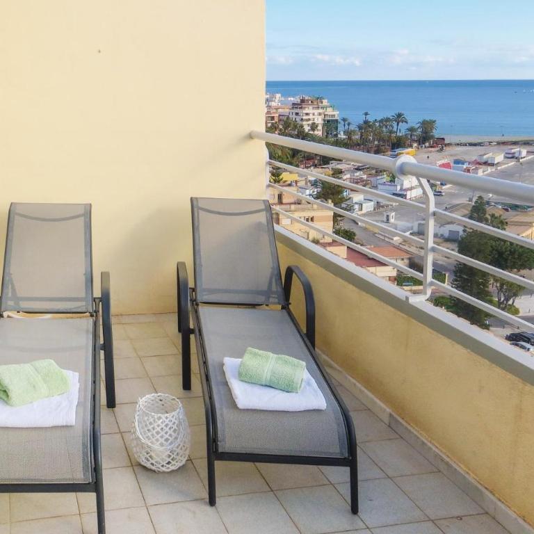 Cozy Apartment In Torrevieja - Apartamento de 2 dormitorios - 8