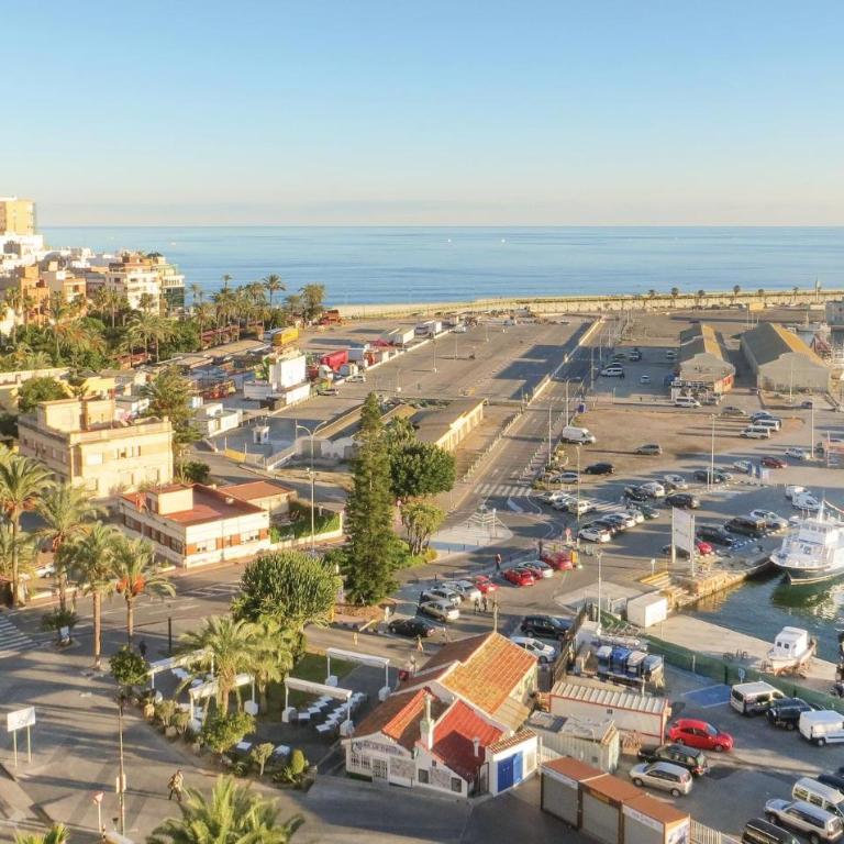Cozy Apartment In Torrevieja - Apartamento de 2 dormitorios - 10
