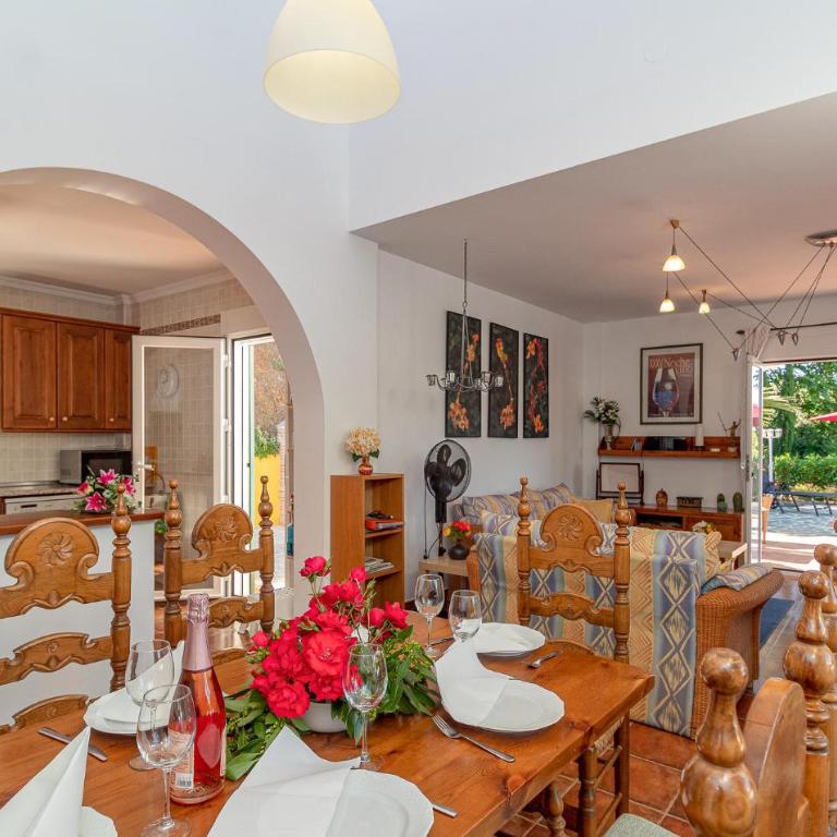 Beautiful Home In Cómpeta - Casa Vacacional de 3 dormitorios - 28