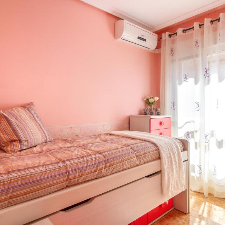 Cozy Apartment In Águilas With Kitchen - Apartamento de 3 dormitorios - 18