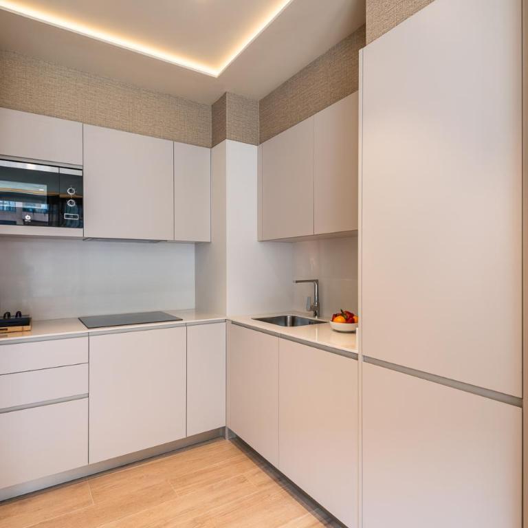 Apartamentos Core Suites Valencia - Apartment with Terrace - 11