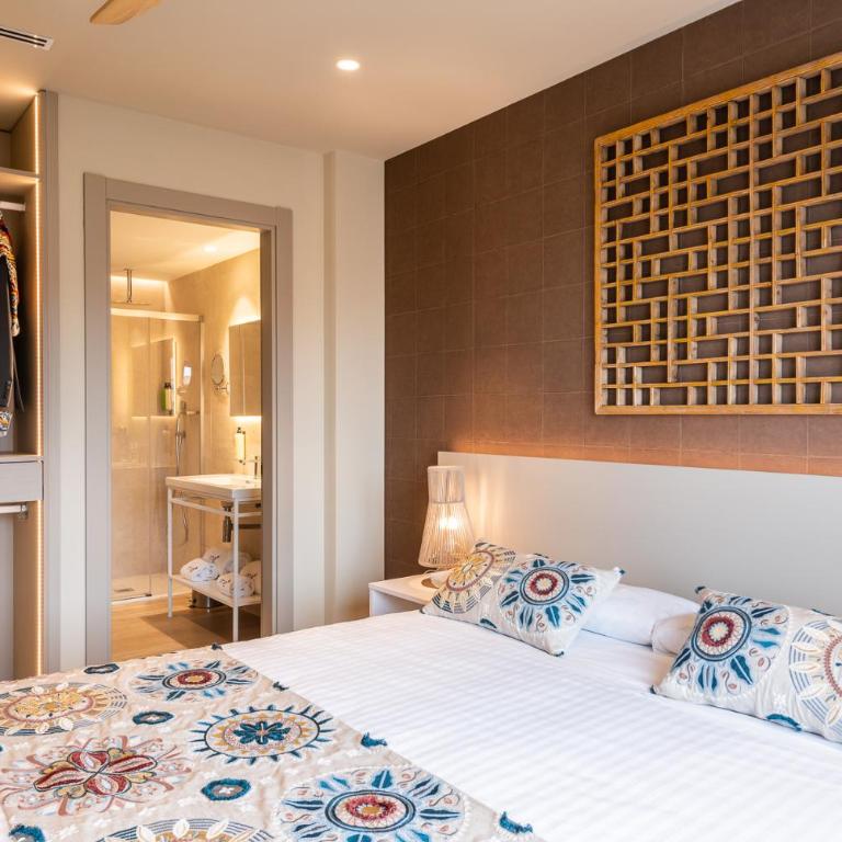 Apartamentos Core Suites Valencia - Apartment with Terrace - 18