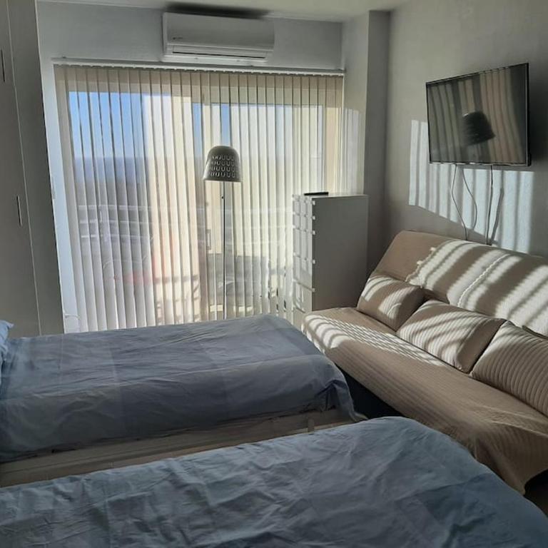 Ático con vistas panorámicas en Torremolinos - Apartamento de 1 dormitorio - 9