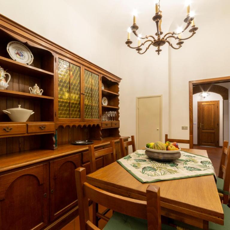 110 sqm apartment 6 sleeps in Santa Croce - Appartamento con 2 Camere da Letto - 6