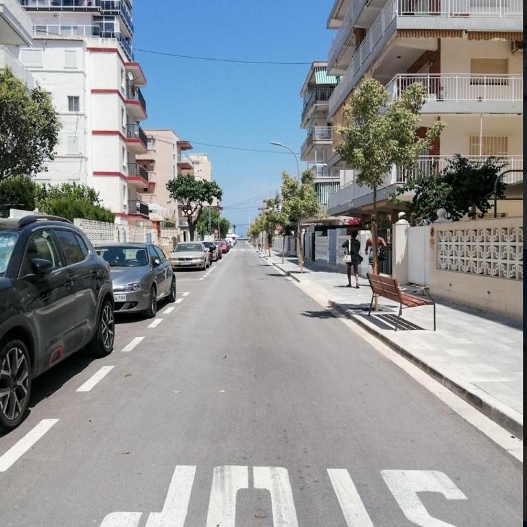 Apartamento Eva playa de Gandia a 200 m del mar!! - Apartamento de 3 dormitorios - 28