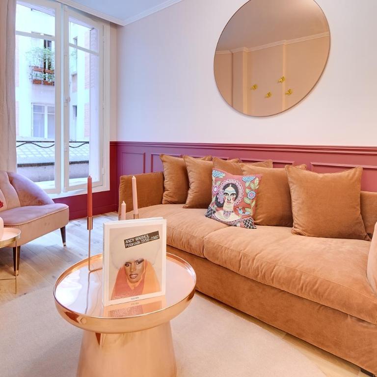 Miss Marguerite Suite - One-Bedroom Apartment - 2