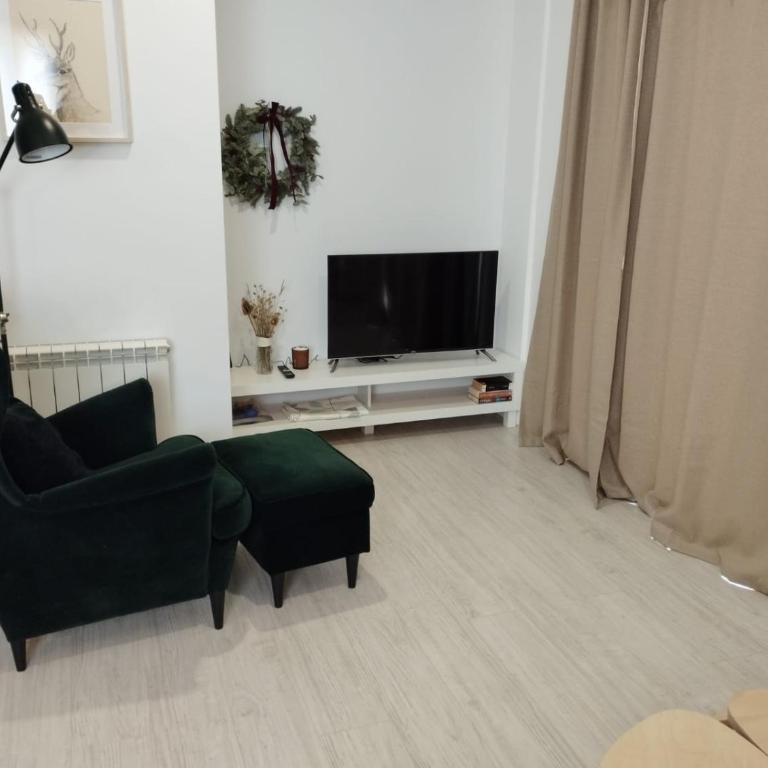 VUT-HU-22-247 Fabuloso Apartamento con vistas a la montaña El Abedul Luga 23 Castiello de Jaca - Appartamento con 2 Camere da Letto - 14