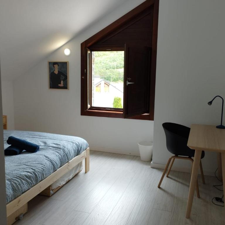 VUT-HU-22-247 Fabuloso Apartamento con vistas a la montaña El Abedul Luga 23 Castiello de Jaca - Appartamento con 2 Camere da Letto - 20