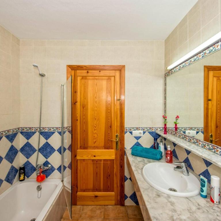 Villa Jupiter by Villa Plus - Villa - 15