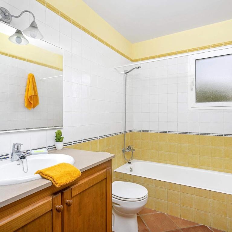 Villa Violeta by Villa Plus - Villa - 13