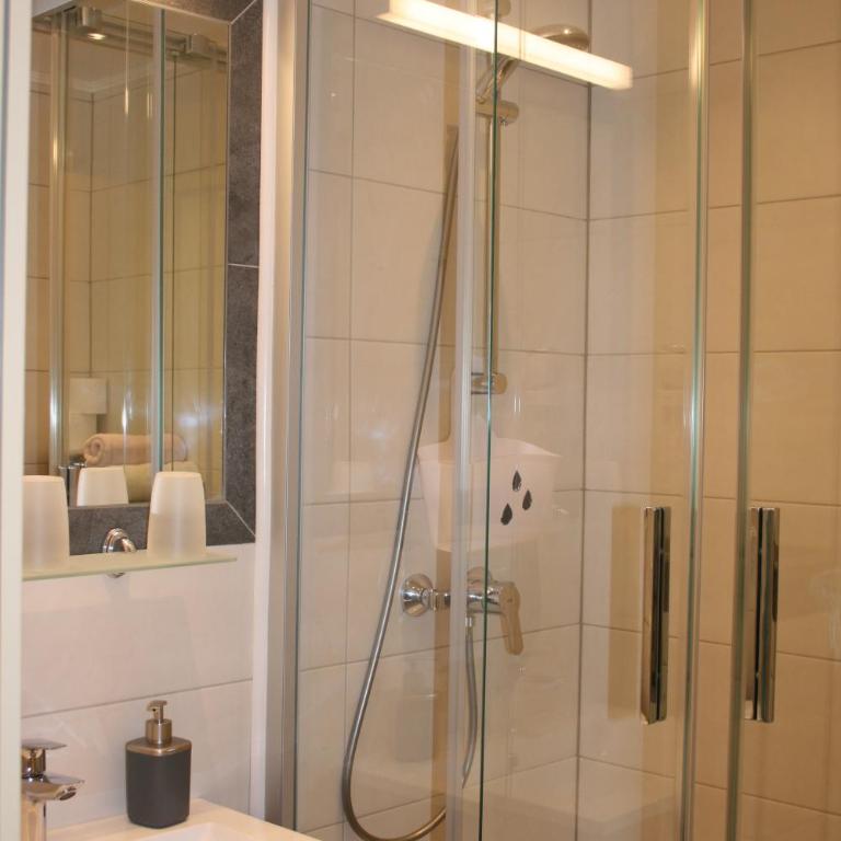 Haus Bergliebe - Apartment mit Balkon - 12