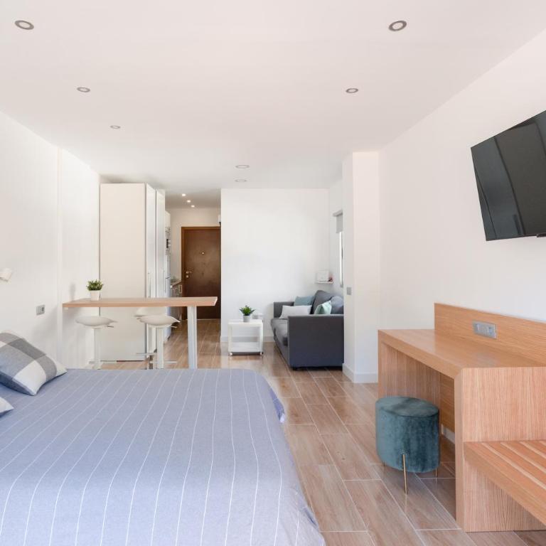 Palmeras Playa Studio: pools, beach, sun & shore - Apartamento de 1 dormitorio - 2