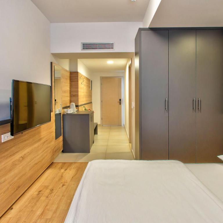 Hotel Dompes - Deluxe Double Room - 10