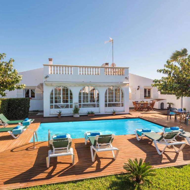 Villa Vera by Villa Plus - Villa - 1