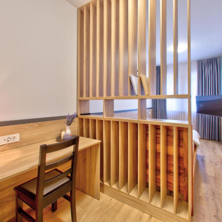 Hotel Dompes - Deluxe Double Room - 6