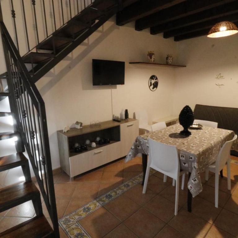 Casa Palazzo Reale - Casa Vacanze - 4
