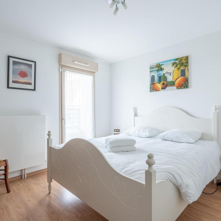 À portée de mer. Appt 70m2, 2ch+parking - Appartement 2 Chambres - 4