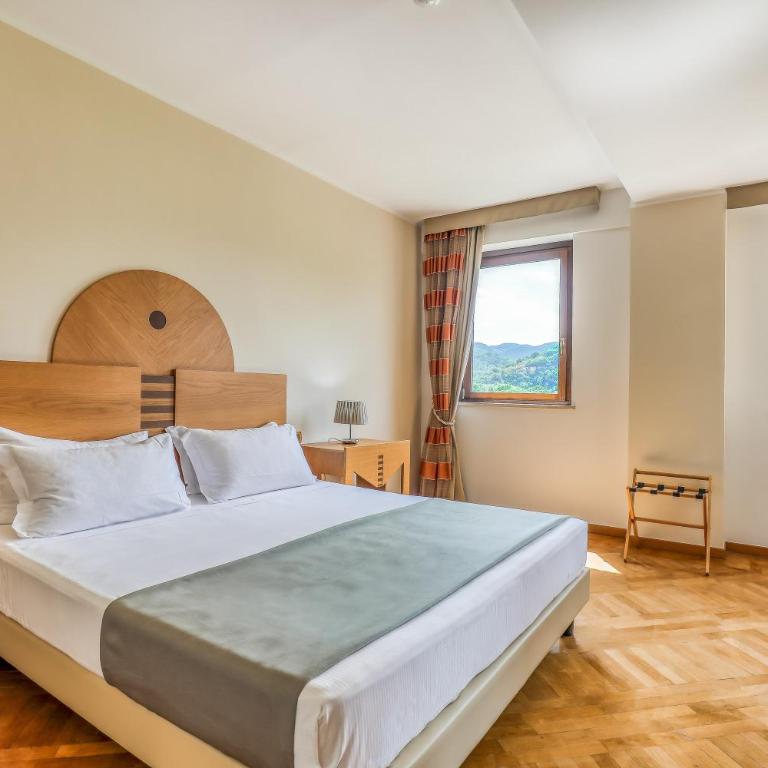 Hotel PentHouse - Camera Matrimoniale - 8