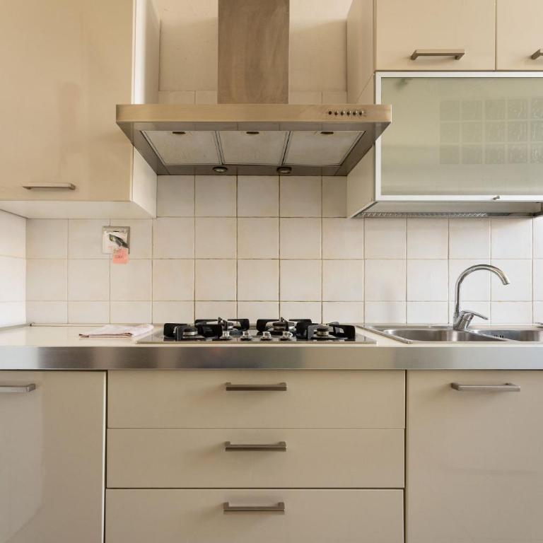 Verdi Apartment - Three-Bedroom Apartment - 22