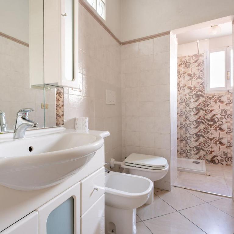 Verdi Apartment - Three-Bedroom Apartment - 13