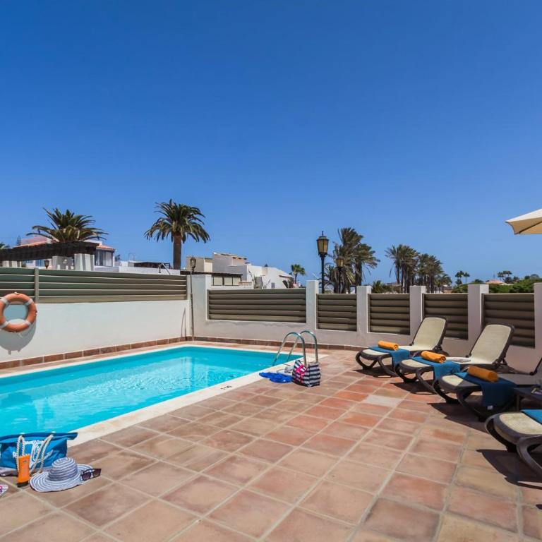 Villa Jenny by Villa Plus - Villa - 12