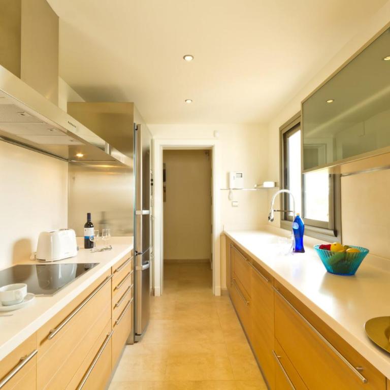 Villa Jenny by Villa Plus - Villa - 13