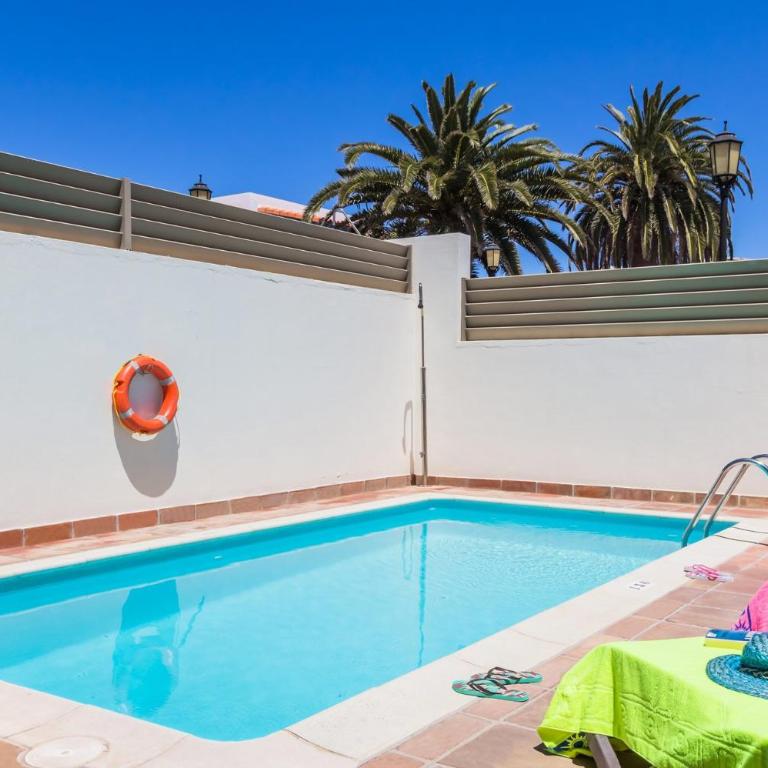 Villa Pino by Villa Plus - Villa - 7