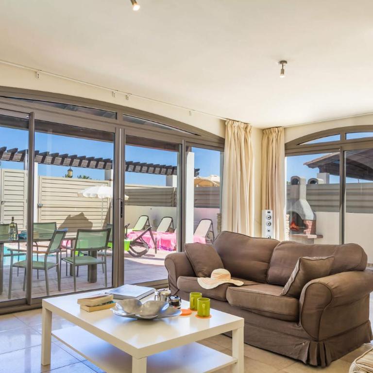Villa Pino by Villa Plus - Villa - 11