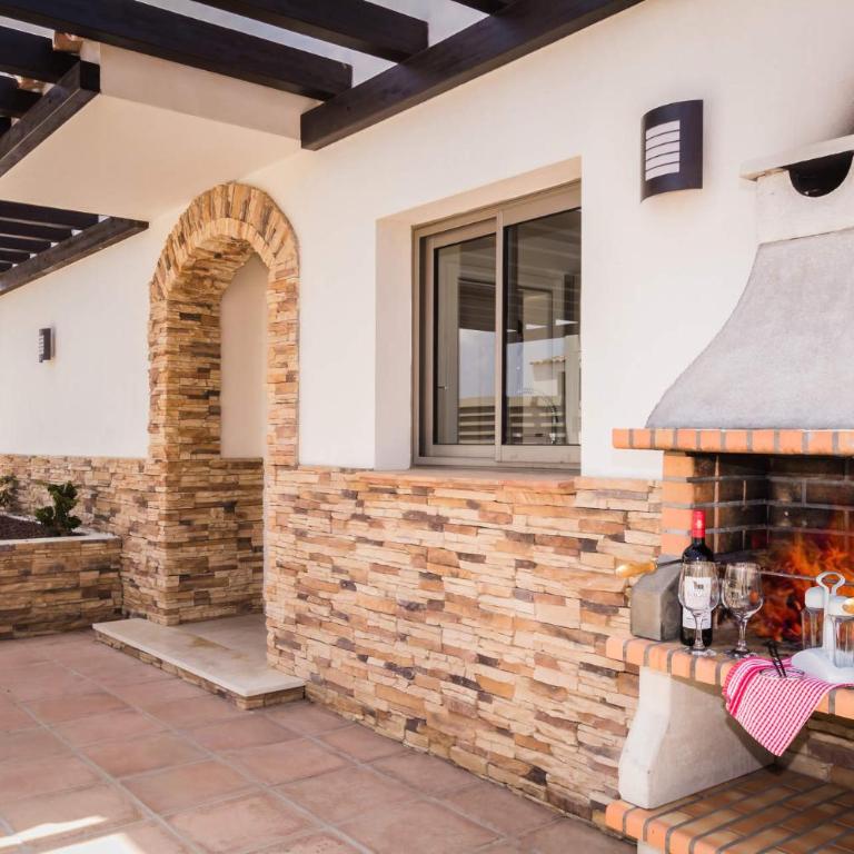 Villa Sirena by Villa Plus - Villa - 17