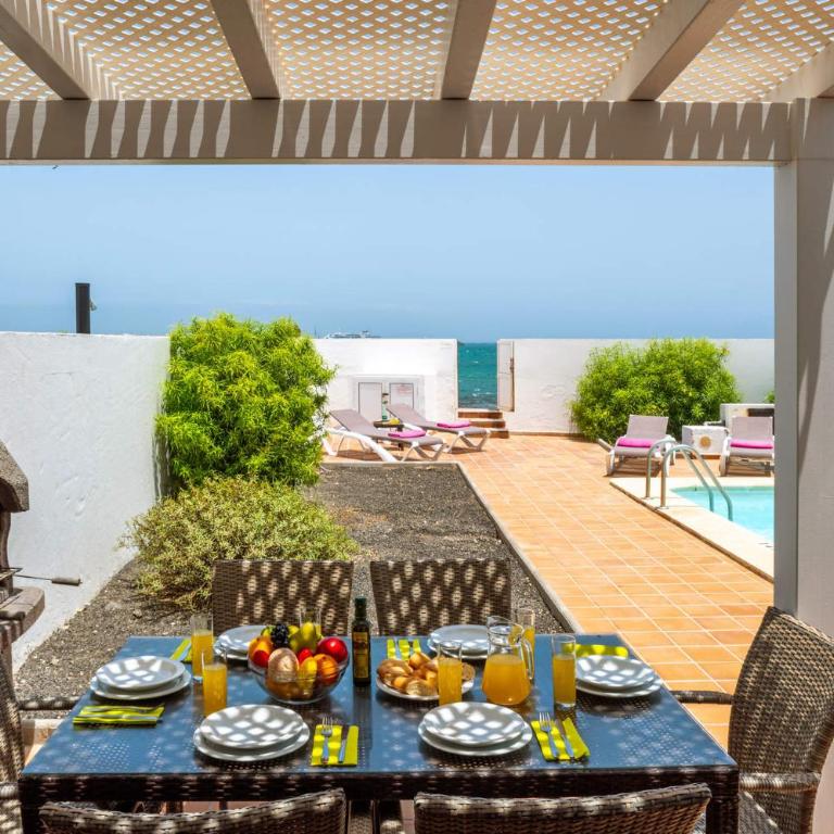 Villa Bella Vista by Villa Plus - Villa - 15