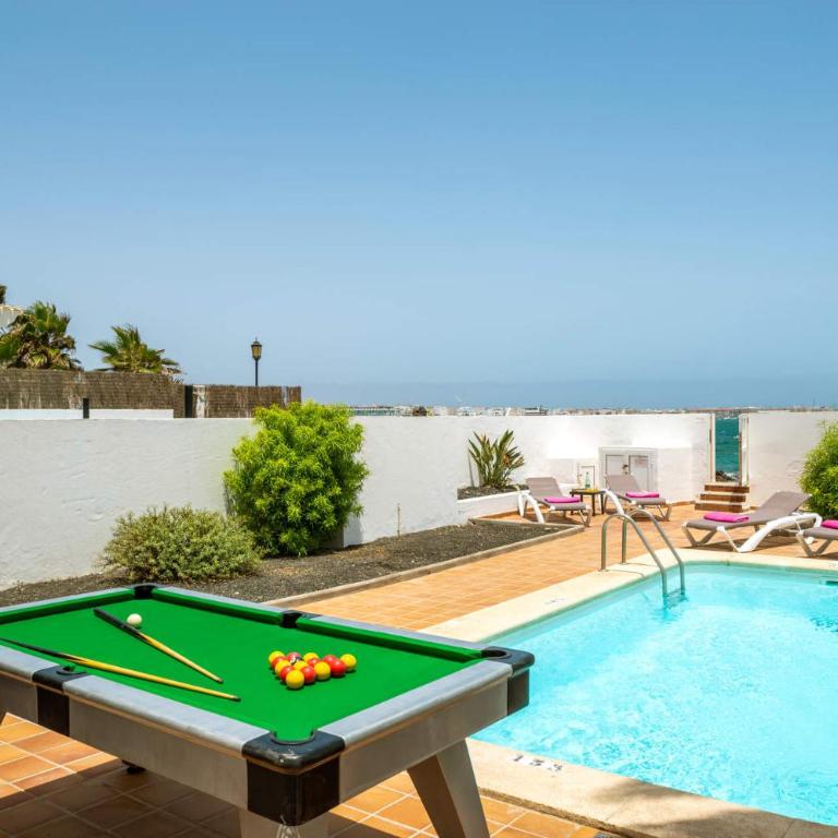 Villa Bella Vista by Villa Plus - Villa - 14