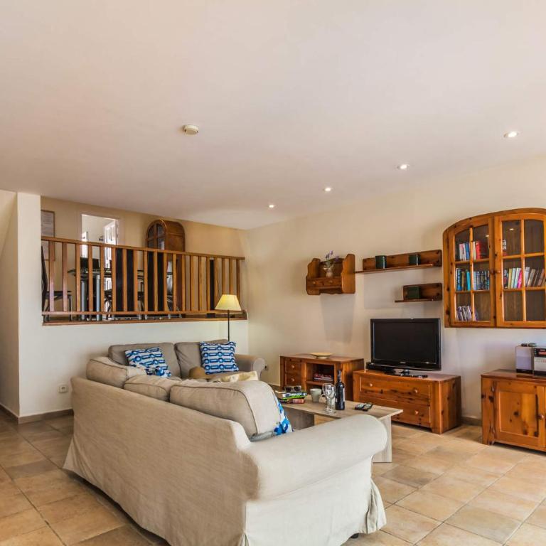 Villa Buena Vista by Villa Plus - Villa - 9
