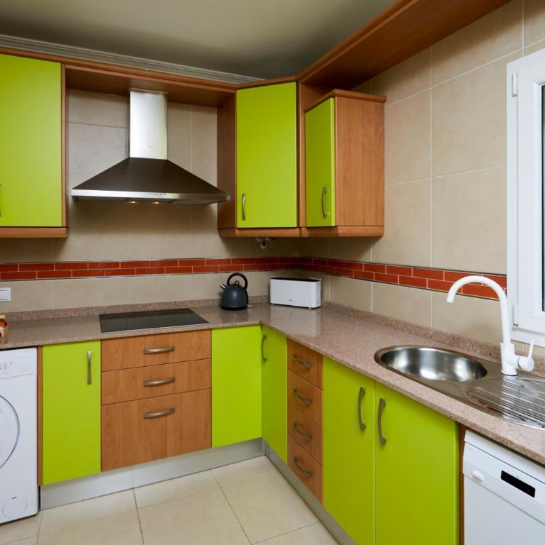 Apartamento no apto para grupos de amigos - Apartment - 32