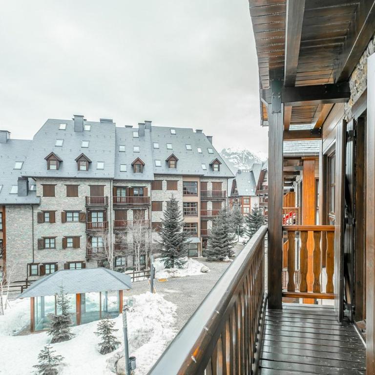 Luderna - Apartamento Val de Ruda B65 Liat - Three-Bedroom Apartment - 20