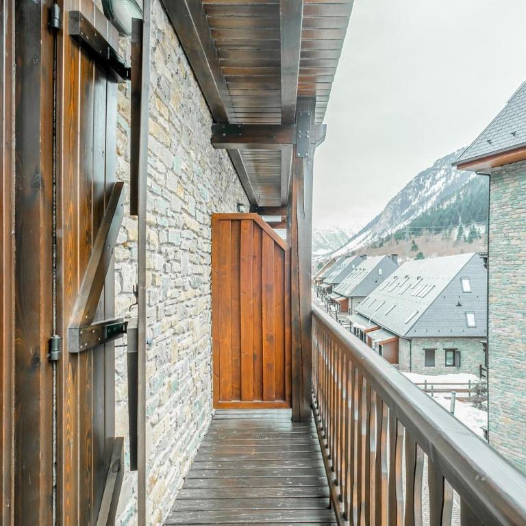 Luderna - Apartamento Val de Ruda B65 Liat - Three-Bedroom Apartment - 21